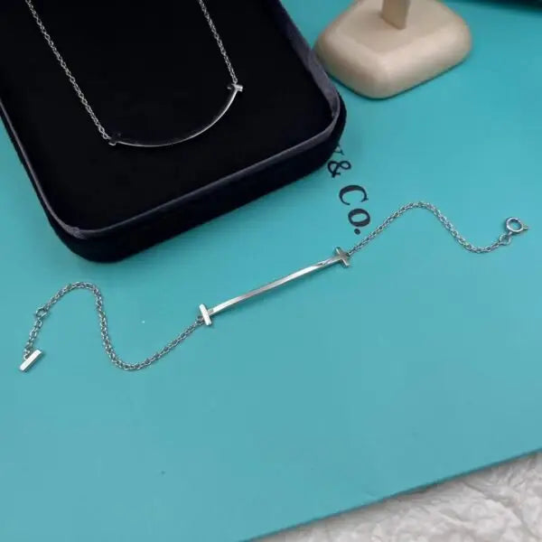 Tiffany & Co. Jewelry | Smile Pendant in Yellow Gold, Small