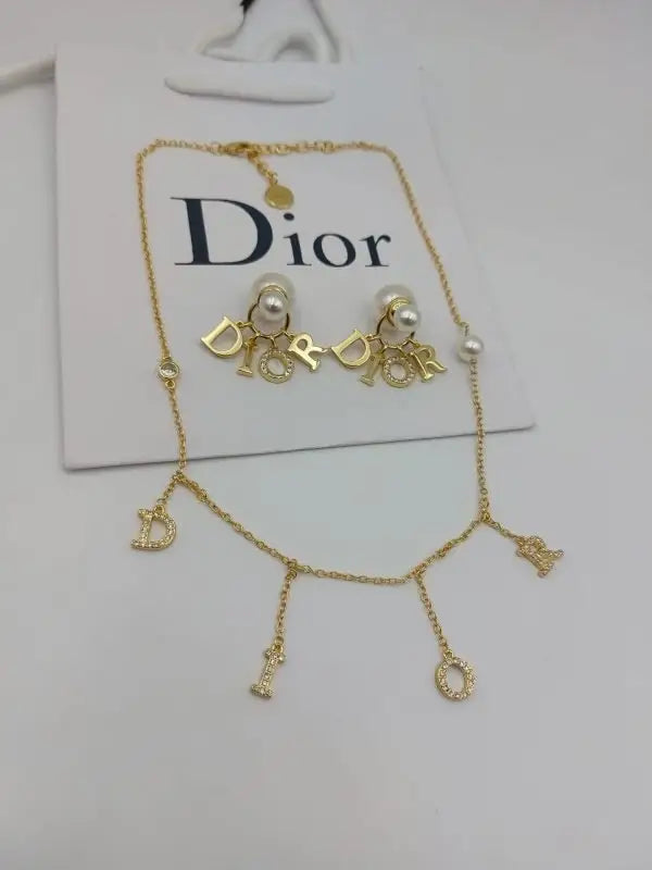 Dior Jewelry | Layered Charm Necklace Gold