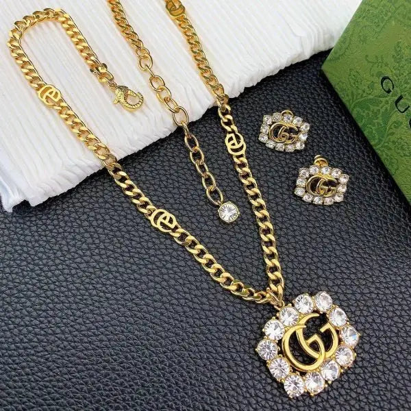 Gucci Jewelry | GG Pearl Pendant Chain Necklace Gold