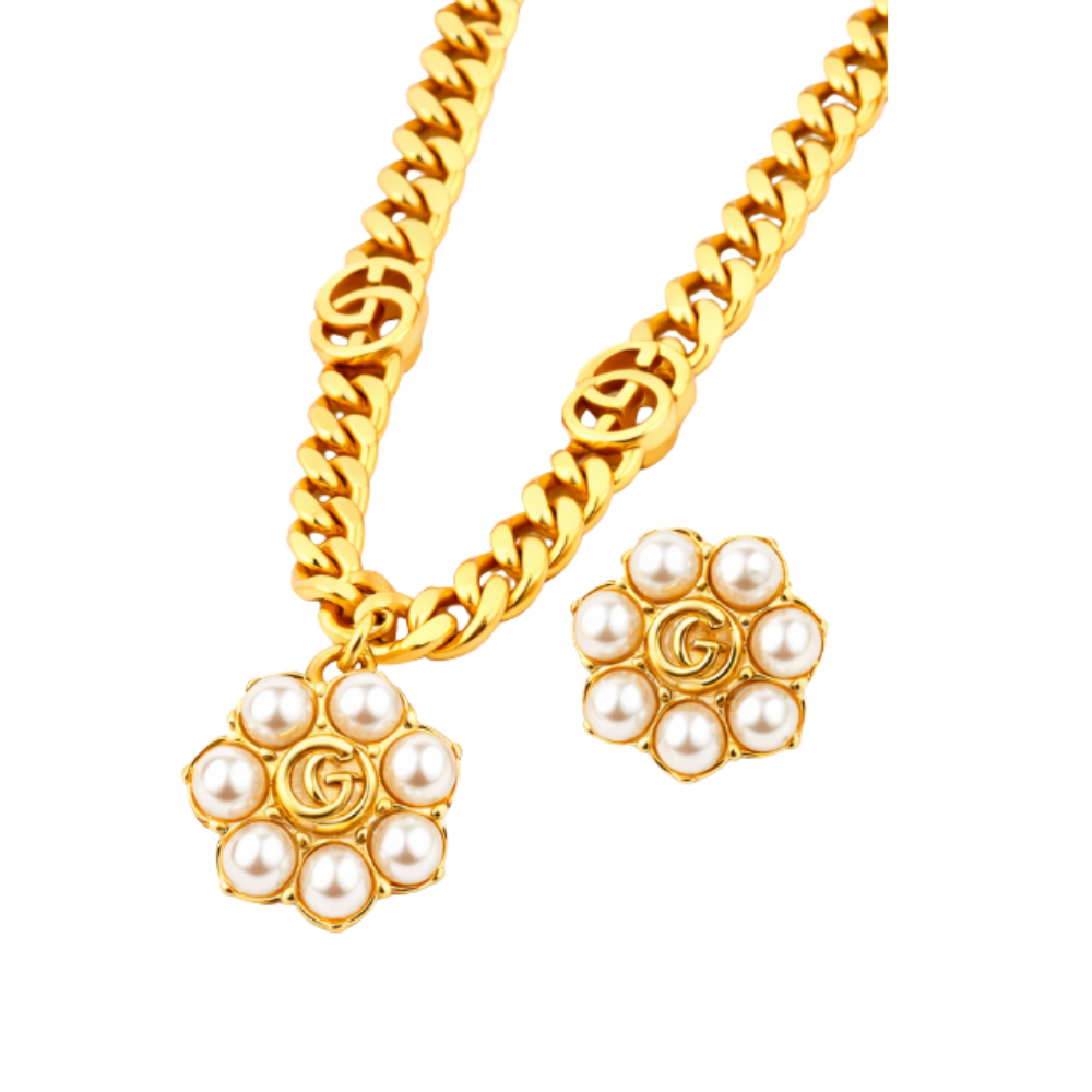 Gucci Jewelry | GG Pearl Pendant Chain Necklace Gold