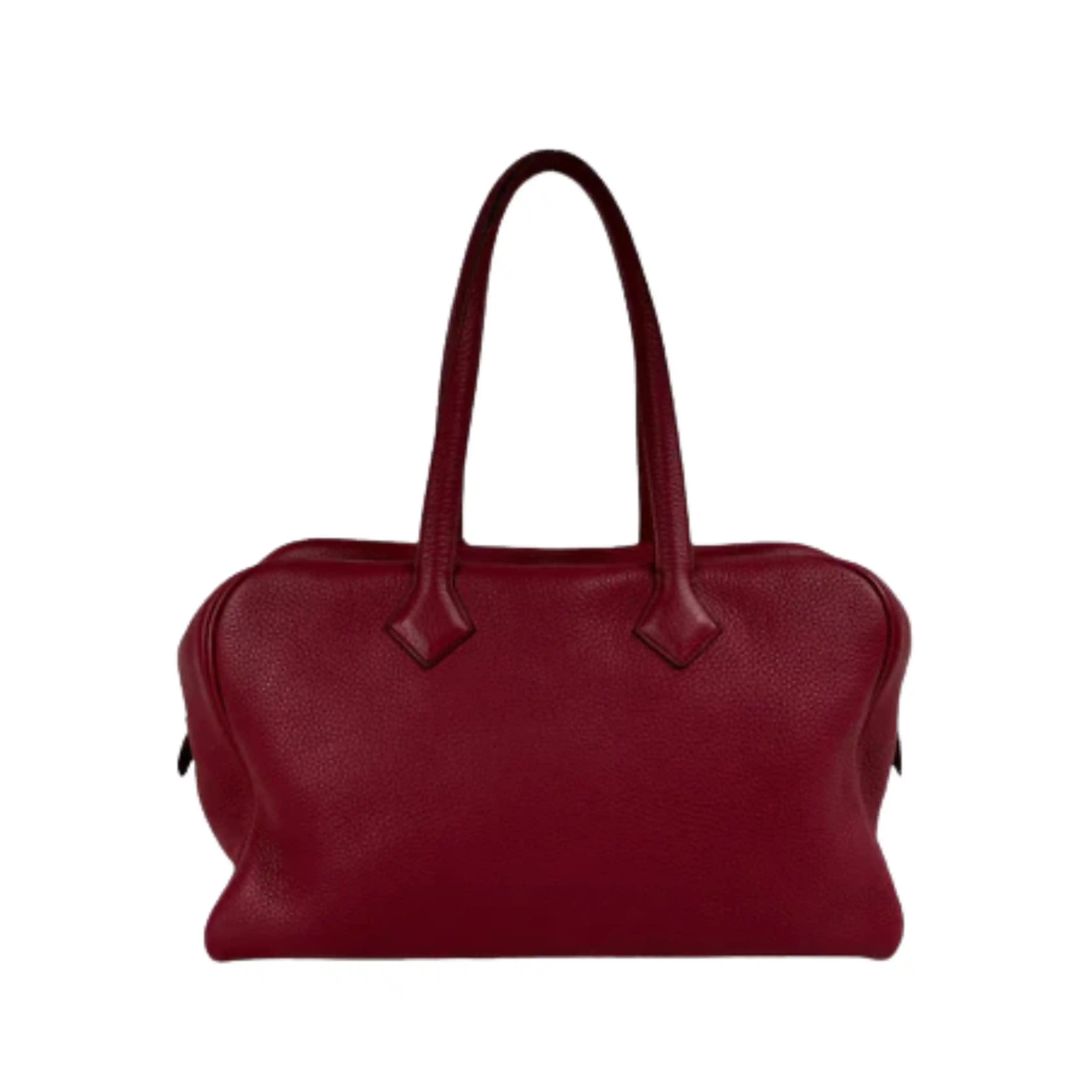 Hermès Bag | Victoria II Fourre Tout in Rouge